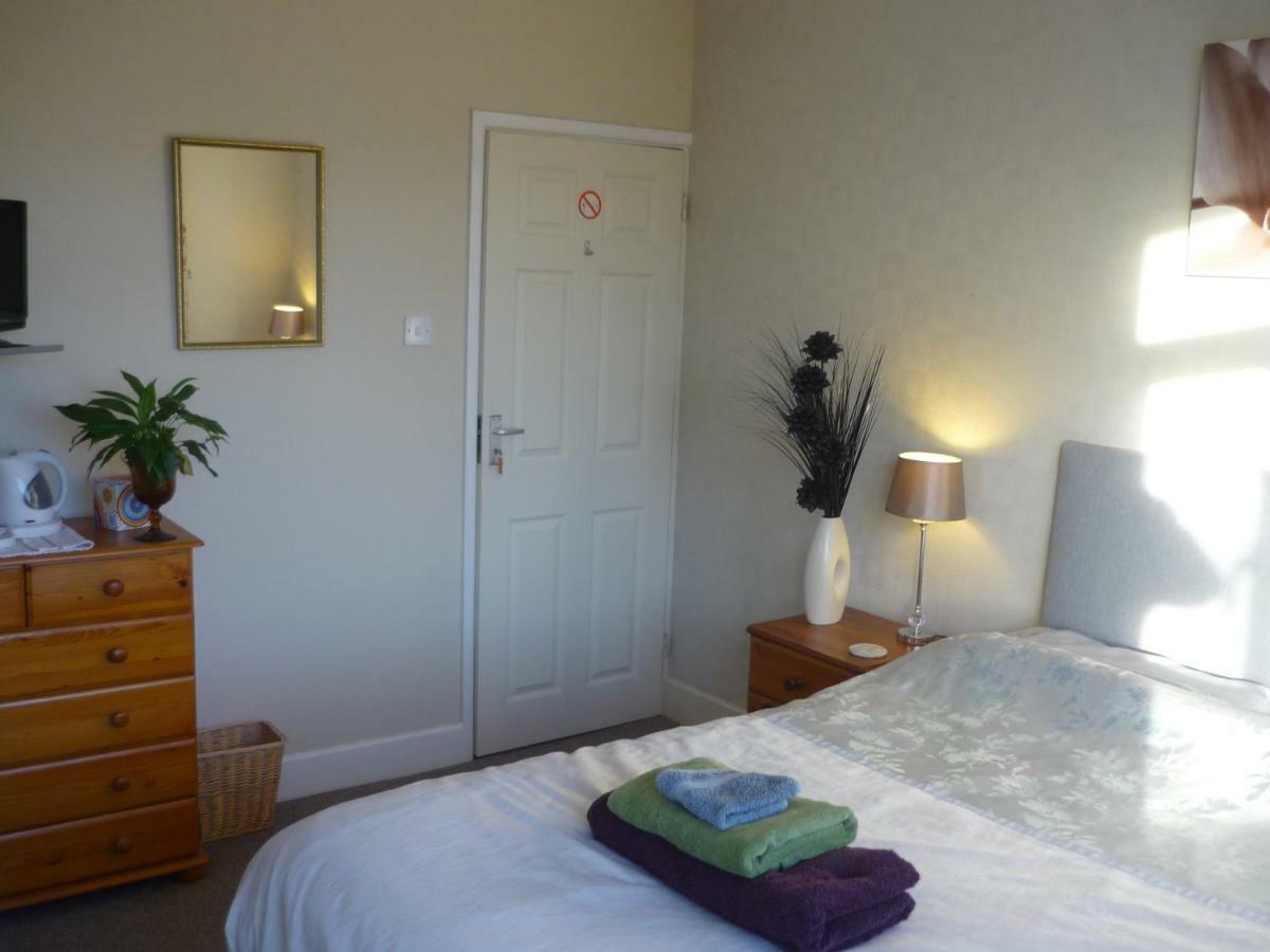 De La Warr Guest House 贝克斯希尔 外观 照片